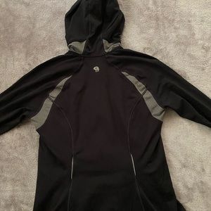 Lightly worn Mountain Hardware running jacket